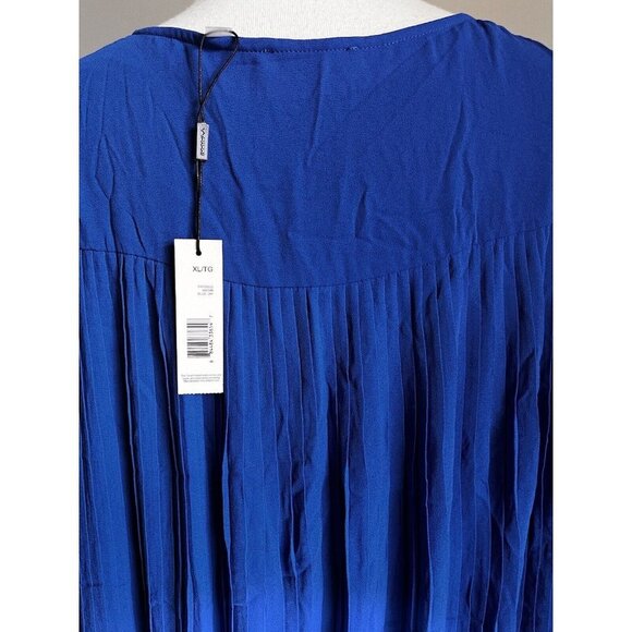 T Tahari sleeveless solid blue pleated top lined $78 size XL suit blouse work - Picture 5 of 6